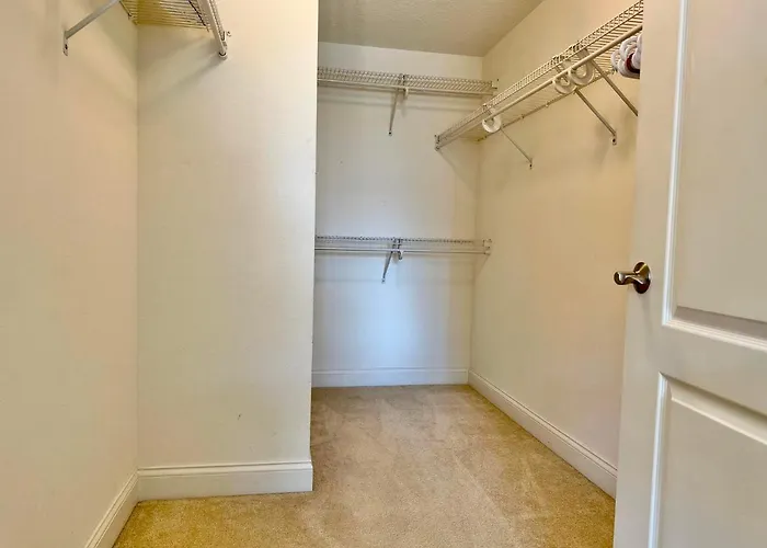 Apartment Belle Harbor 803-m - Panoramic Views